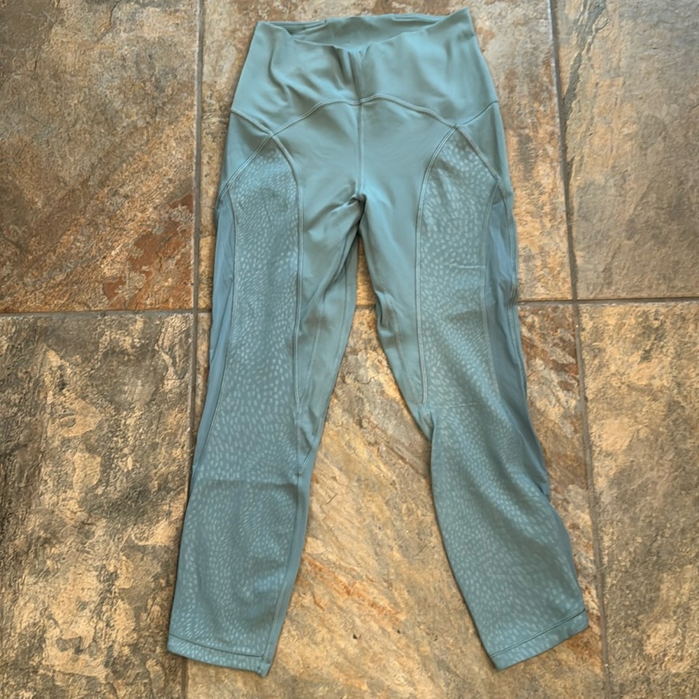Lululemon crop HR 21” inseam